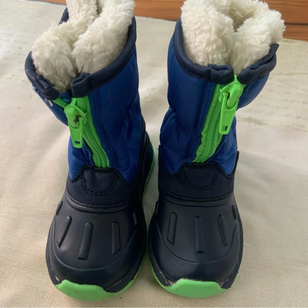 Carter’s Sherpa Zip Up Snow Boots